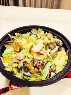 簡単!あさりとキャベツのバター醤油酒蒸し-レシピのメイン写真