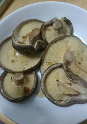 しいたけをオーブンで焼いたやつ-レシピのメイン写真