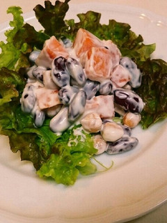 豆と柿のサラダ-レシピのメイン写真