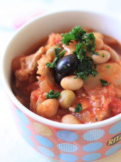 鶏もも肉とキャベツと蒸し豆のトマト煮。-レシピのメイン写真