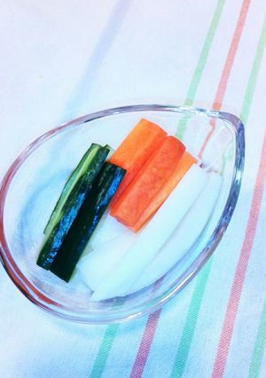 ♥簡単ピクルス♥お弁当の彩りに✌-レシピのメイン写真