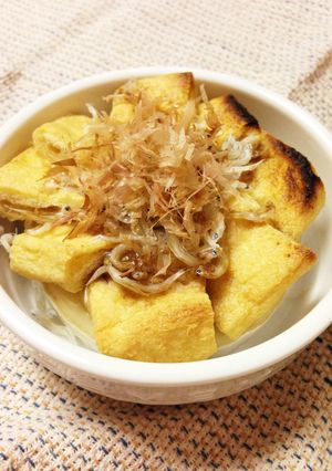 胡麻香る油揚げとしらすのココットカマン-レシピのメイン写真
