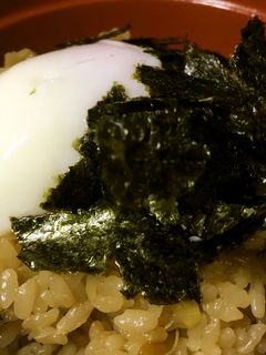 ごぼう炒めの炊き込みご飯✿温泉卵のせ-レシピのメイン写真