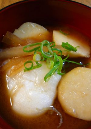 お餅入り☆大根と里芋のお味噌汁-レシピのメイン写真