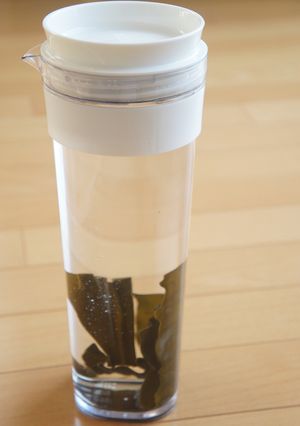 離乳食初期からOK！簡単・無添加昆布だし-レシピのメイン写真