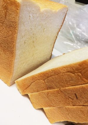 普通の包丁でパンを綺麗に切る！-レシピのメイン写真