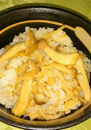 甘辛きのこの☆もち麦入り混ぜご飯-レシピのメイン写真