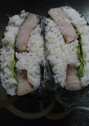 旦那のランチ☆塩豚ソテーのおにぎらず☆-レシピのメイン写真