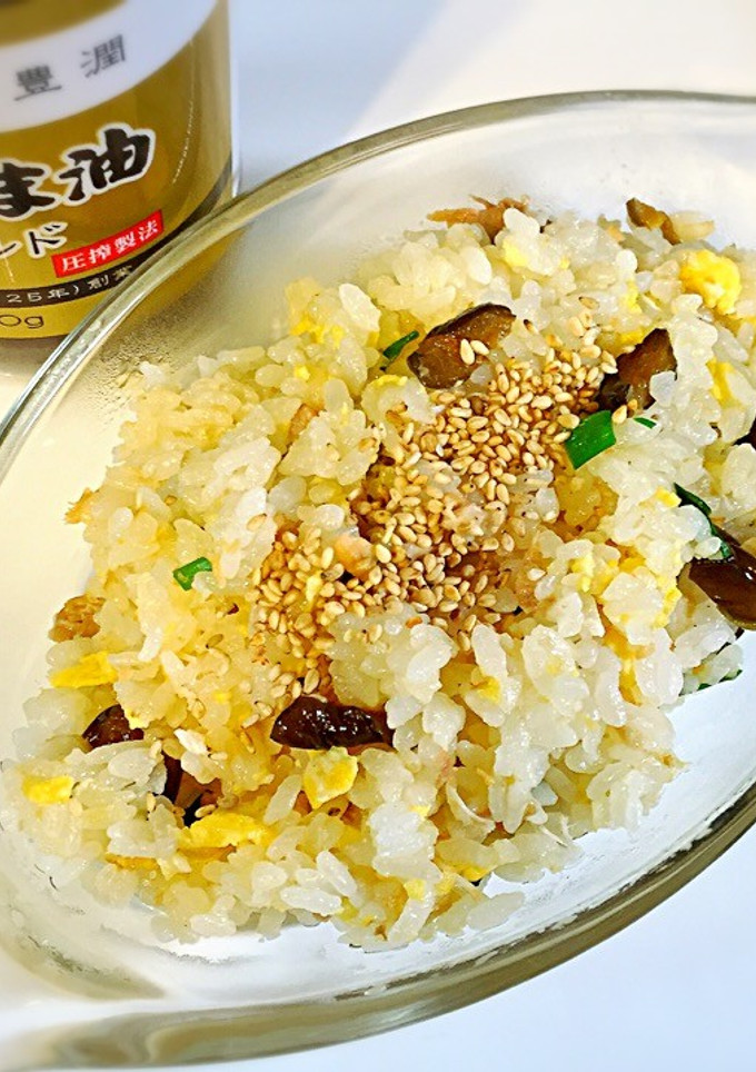 超簡単♪鮭缶とキューちゃんの炒飯-レシピのメイン写真
