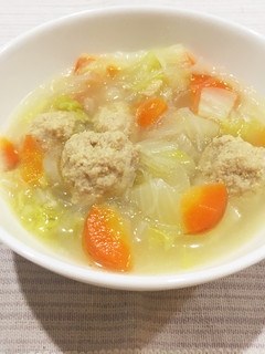 白菜と鶏団子のスープ-レシピのメイン写真