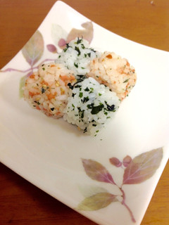 キューブおにぎり*お弁当にも♪-レシピのメイン写真