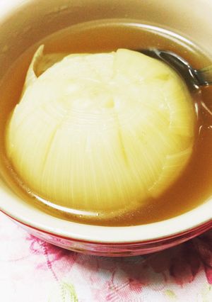 玉ねぎ丸ごとスープ-レシピのメイン写真