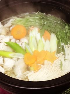 お家で簡単、本当に水で炊くだけの水炊き-レシピのメイン写真