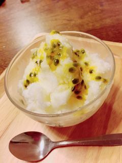 パッションフルーツのミルクかき氷☆-レシピのメイン写真