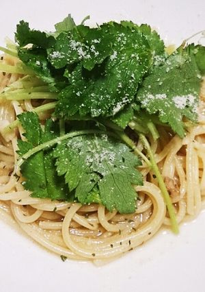 三つ葉香るアンチョビのパスタ-レシピのメイン写真