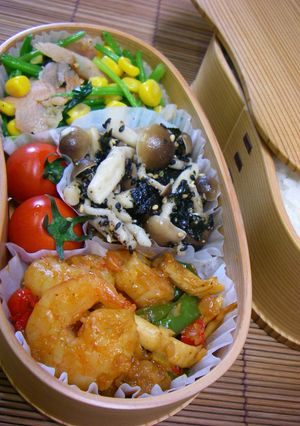 お弁当（109）韓国風？しめじ和え-レシピのメイン写真