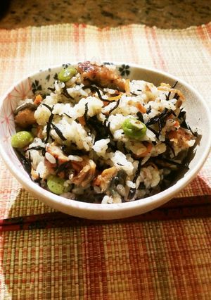 簡単!栄養価バツグンうなぎのまぜご飯-レシピのメイン写真