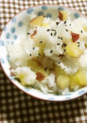 シャンタンで、さつまいもの炊き込みご飯-レシピのメイン写真