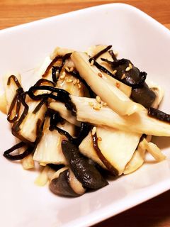 長いもとエリンギの塩昆布炒め-レシピのメイン写真
