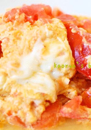お手軽簡単☆とろ～りトマトのオムレツ-レシピのメイン写真