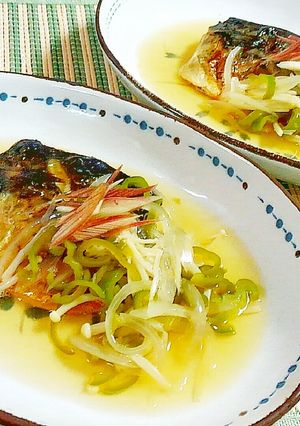 鯖の塩焼きに、えのきピーマン甘酢あん♪-レシピのメイン写真