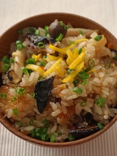 焼きしめさばの炊き込みご飯-レシピのメイン写真