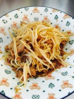 モヤシの肉炒め?-レシピのメイン写真