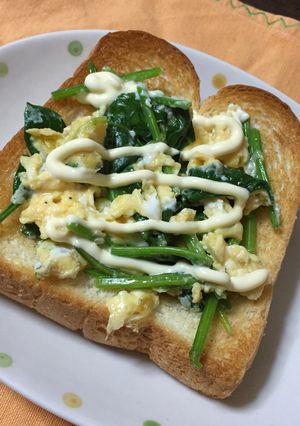 朝食に☆ホウレンソウと卵のトースト-レシピのメイン写真