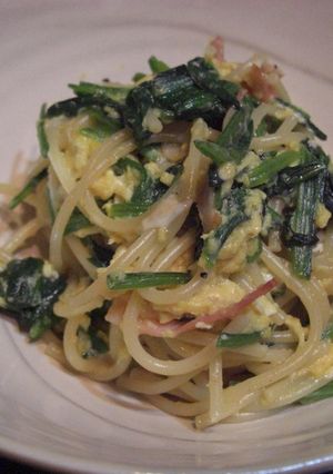 簡単♪ほうれん草ベーコンエッグパスタ-レシピのメイン写真