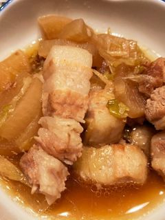 大根と豚バラ肉の煮物-レシピのメイン写真