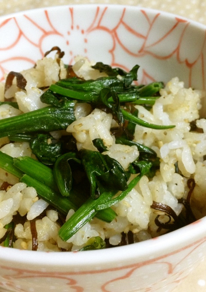 栄養満点！ほうれん草と塩昆布の混ぜ御飯-レシピのメイン写真