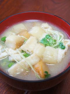 貝割れ・麩・油揚げの味噌汁-レシピのメイン写真