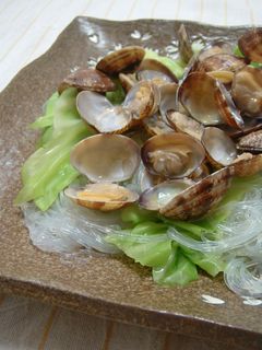 味付けいらず☆あさりとキャベツの酒蒸し♪-レシピのメイン写真