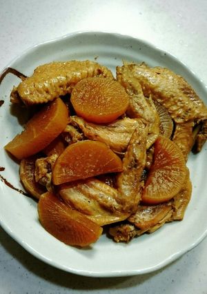 大根と鶏手羽先煮♡-レシピのメイン写真