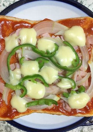 かんたん手作りソースのピザトースト-レシピのメイン写真