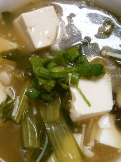 簡単!小松菜と 豆腐のとろみ中華スープ♪-レシピのメイン写真