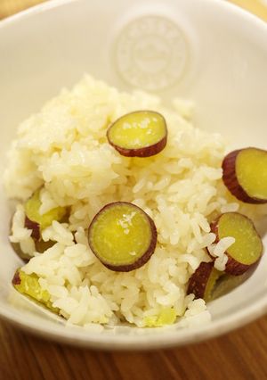 細さつまいもで☆シンプル簡単炊き込みご飯-レシピのメイン写真