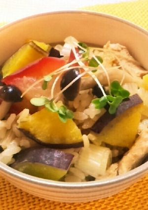 さつまいもと紅玉の炊き込みご飯-レシピのメイン写真
