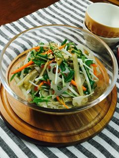 シャキシャキ水菜と根菜の胡麻酢サラダ-レシピのメイン写真