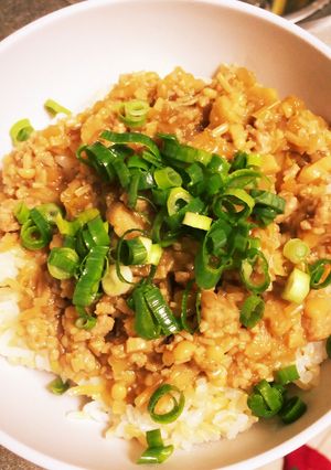 焼肉のタレだけ☆簡単ひき肉丼-レシピのメイン写真