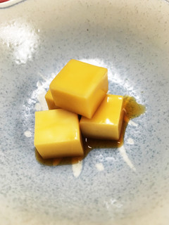 簡単激ウマつまみ:チーズのニンニク醤油漬-レシピのメイン写真