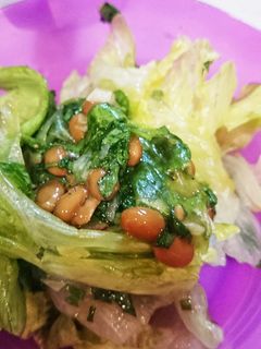 レタスと納豆サラダ 簡単節約 大量消費-レシピのメイン写真