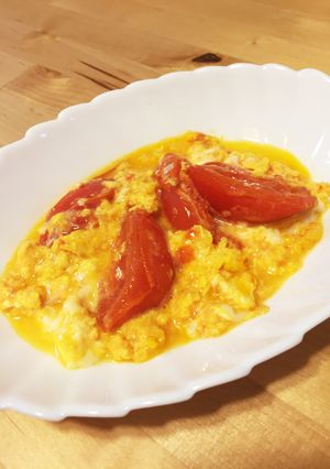 簡単！トマトと卵のバター炒め-レシピのメイン写真