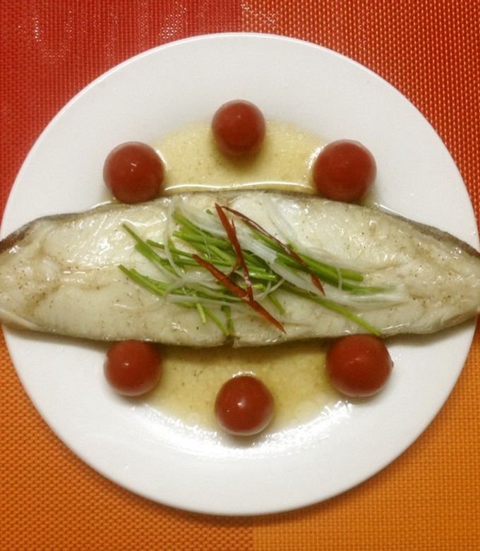 フライパンで白身魚の蒸焼き（蒸鱼）-レシピのメイン写真