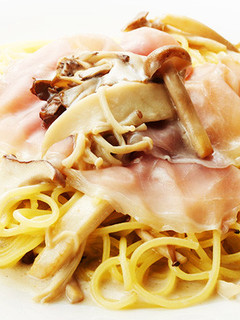 生ハムときのこのクリームソース生パスタ-レシピのメイン写真