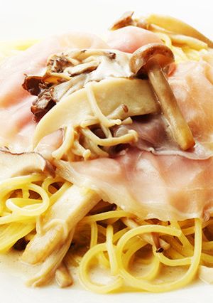 生ハムときのこのクリームソース生パスタ-レシピのメイン写真