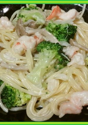 えび ブロッコリー しめじクリームパスタ-レシピのメイン写真