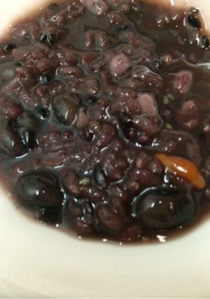 むくみに効く⁈黒い雑穀粥-レシピのメイン写真