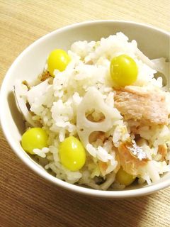 鮭と蓮根の炊き込みご飯-レシピのメイン写真