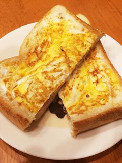 簡単おしゃれ☆卵とベーコンのトースト-レシピのメイン写真